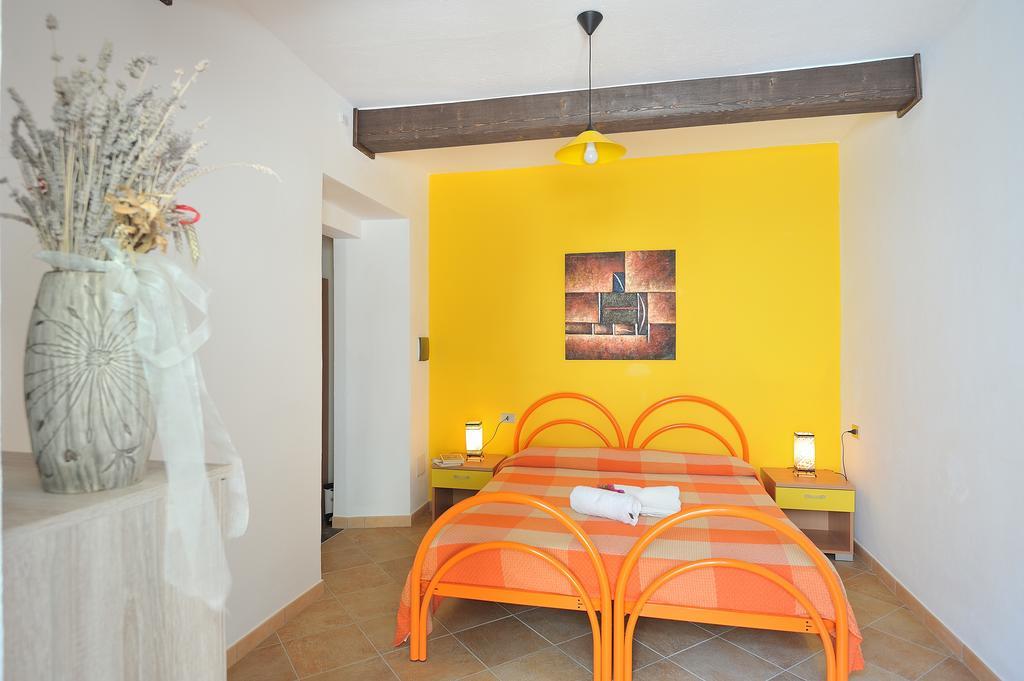 B&B Issicoro Baunei Exterior photo